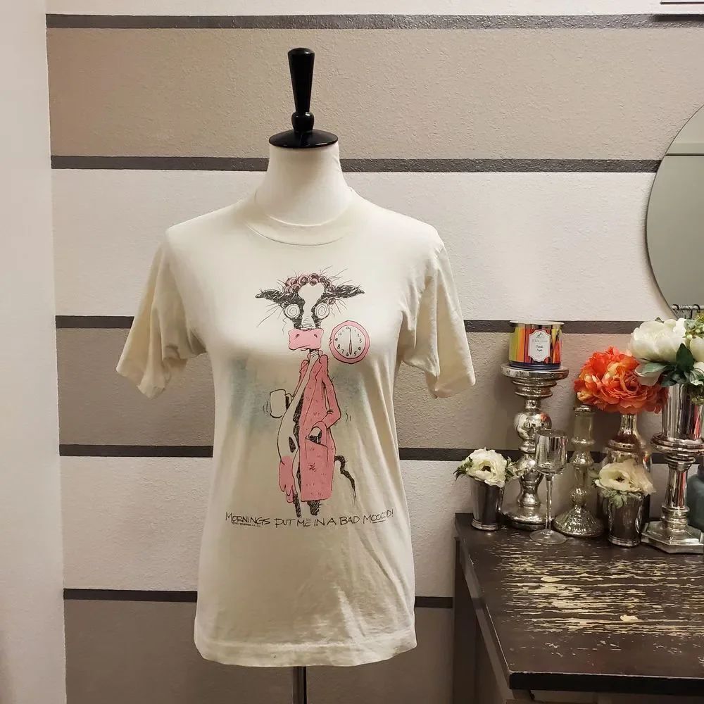 Vintage "Mornings Put me in a Bad Mood" Tee Sz S